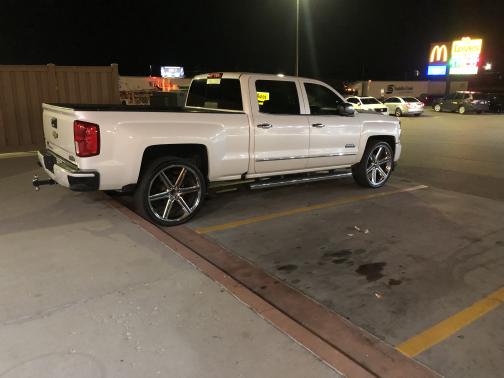2016 Chevrolet Silverado 1500 High Country