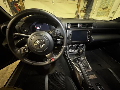 2023 Toyota GR86 Premium