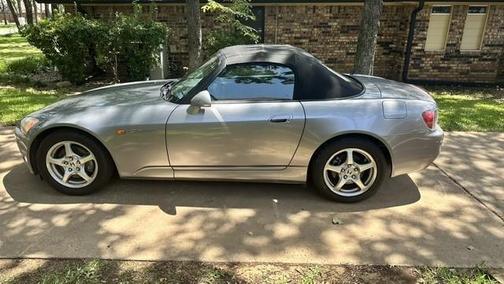 Red 2000 Honda S2000 Base