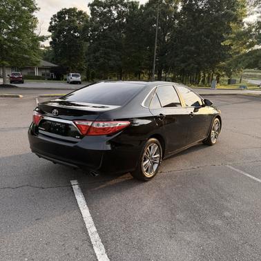 Blue 2015 Toyota Camry SE
