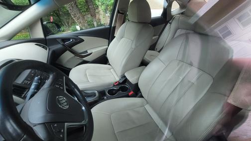 2012 Buick Verano Leather