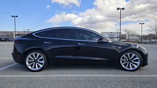 2019 Tesla Model 3 Long Range