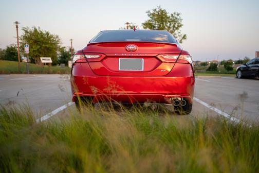 2020 Toyota Camry SE