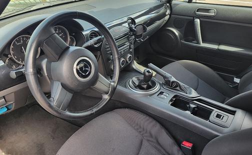 2015 Mazda MX-5 Miata Sport