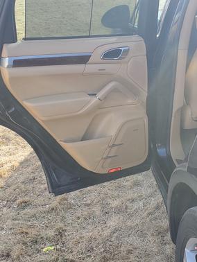 2014 Porsche Cayenne Cayenne S