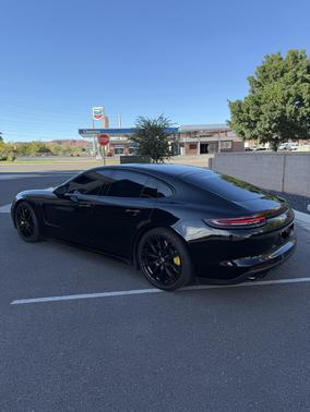 Black 2018 Porsche Panamera Panamera Turbo