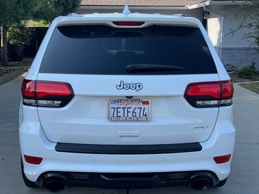 2014 Jeep Grand Cherokee SRT