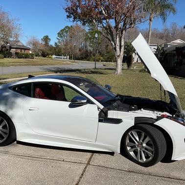 White 2017 Jaguar F-TYPE S