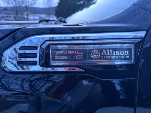 2025 GMC Sierra 2500 SLT