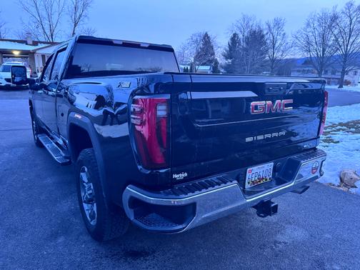 2025 GMC Sierra 2500 SLT