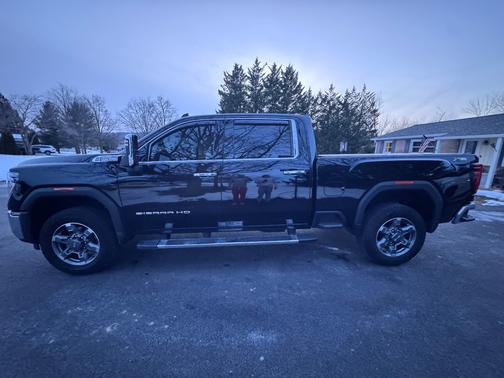 2025 GMC Sierra 2500 SLT