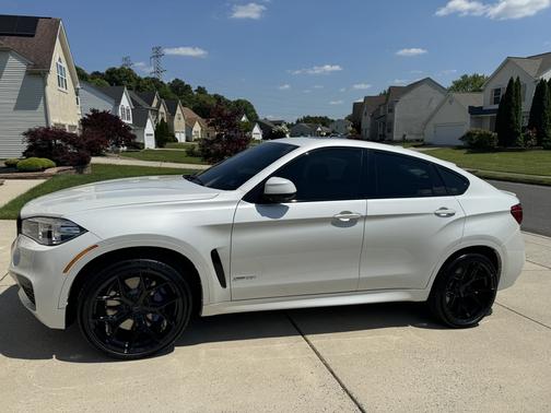 2016 BMW X6 xDrive35i