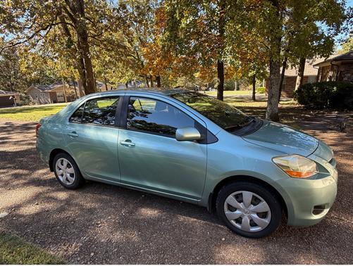 2007 Toyota Yaris Base