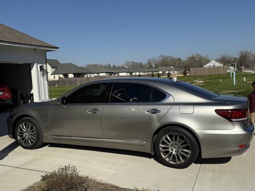 2016 Lexus LS 460 L