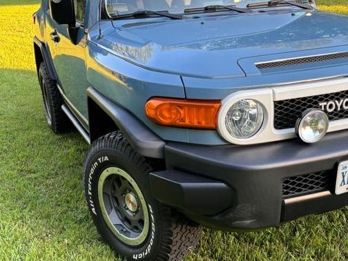 Blue 2014 Toyota FJ Cruiser Base