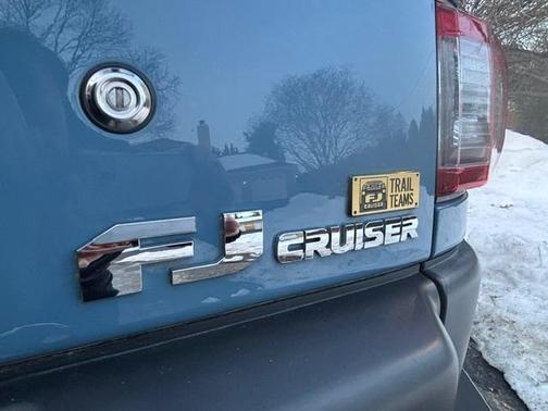 Blue 2014 Toyota FJ Cruiser Base