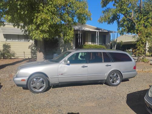 1999 Mercedes-Benz E-Class E320 AWD