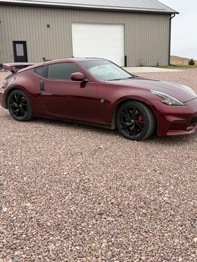 Red 2014 Nissan 370Z Touring