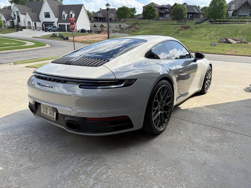 2020 Porsche 911 Carrera 4S