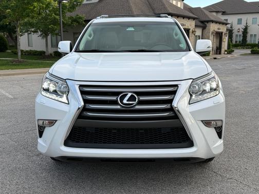 White 2016 Lexus GX 460 Luxury