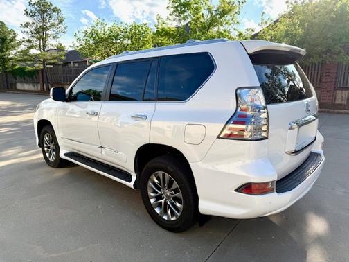 White 2016 Lexus GX 460 Luxury