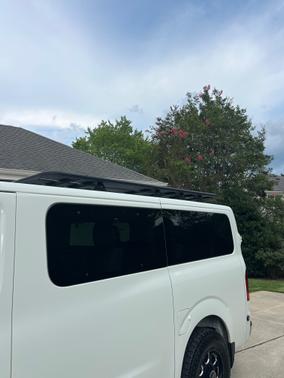 2017 Nissan NV Passenger NV3500 HD SL V8