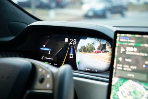 2023 Tesla Model S Plaid