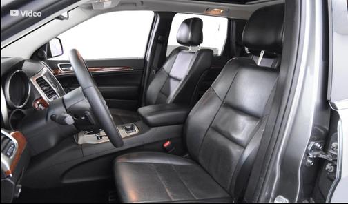 Silver 2013 Jeep Grand Cherokee Limited