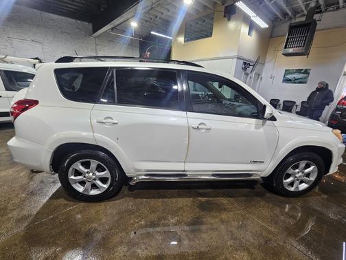 2011 Toyota RAV4 Limited