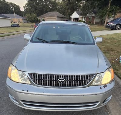 2002 Toyota Avalon XL