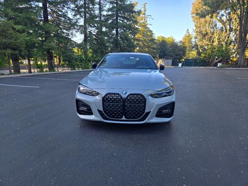 Gray 2023 BMW 430 i