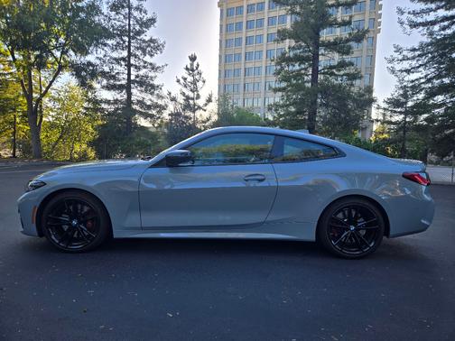 Gray 2023 BMW 430 i