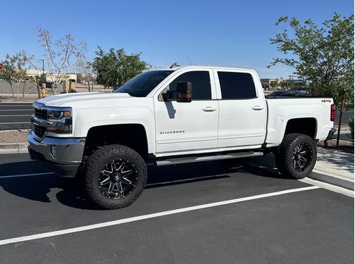 2018 Chevrolet Silverado 1500 1LT