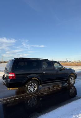 2017 Ford Expedition EL XLT