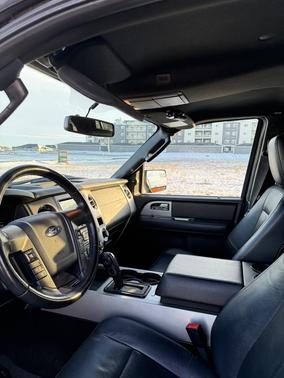 2017 Ford Expedition EL XLT