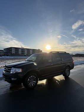 2017 Ford Expedition EL XLT