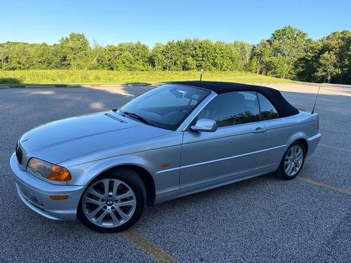 Silver 2003 BMW 330 Ci