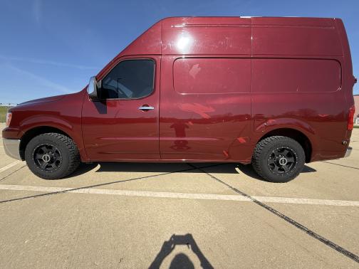 2012 Nissan NV Cargo 2500 SV