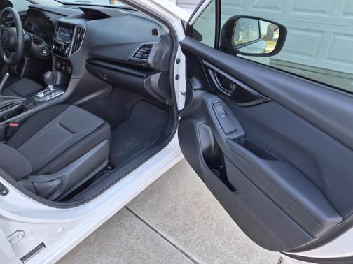 2023 Subaru Impreza Base