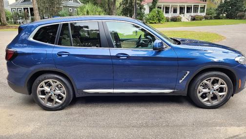 Blue 2022 BMW X3 xDrive30i