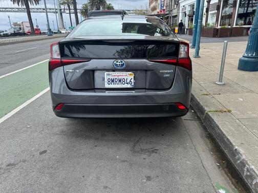 2019 Toyota Prius L