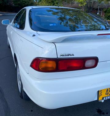 White 1996 Acura Integra GS-R