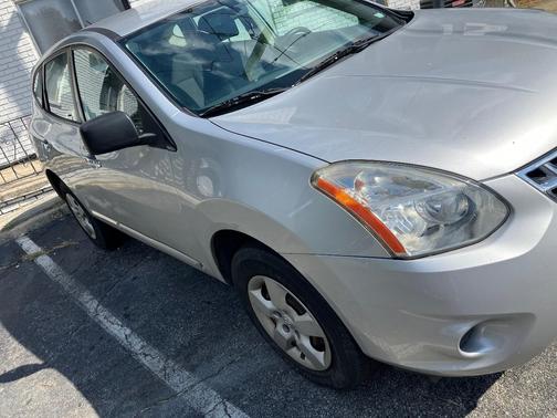 Silver 2012 Nissan Rogue S
