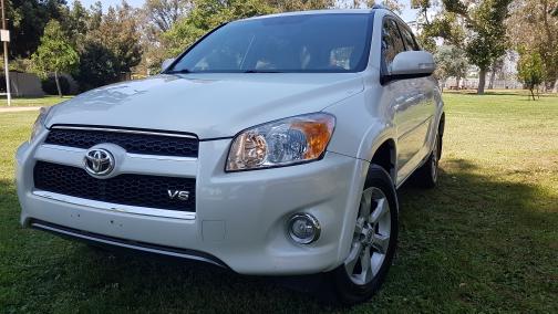 Photo 1 of 14 of 2010 Toyota RAV4 Limited