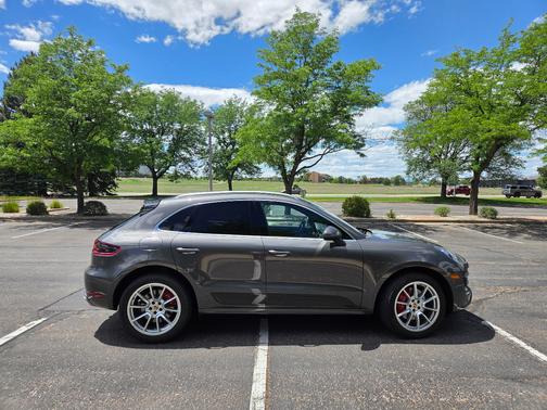 Gray 2015 Porsche Macan Macan Turbo