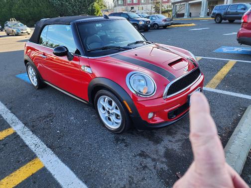 Red 2014 MINI Convertible Cooper S