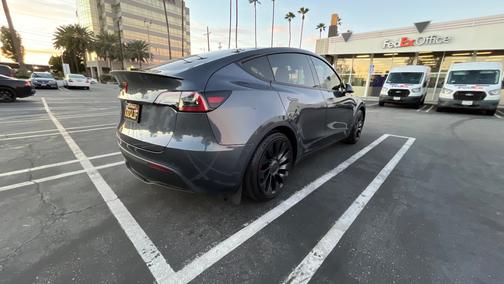 2022 Tesla Model Y Performance