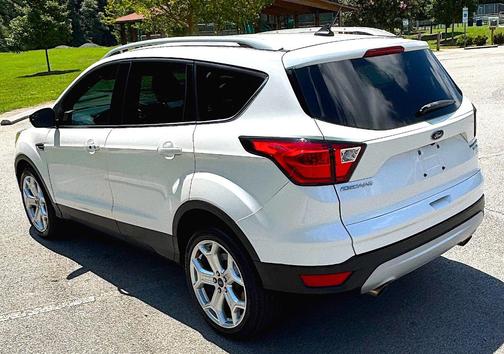 White 2019 Ford Escape Titanium