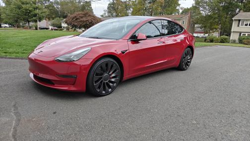 2023 Tesla Model 3 Performance