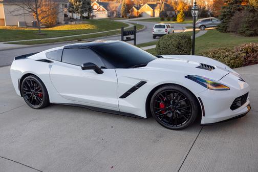 White 2016 Chevrolet Corvette Stingray Z51